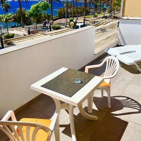 Beachfront Americas Apartment